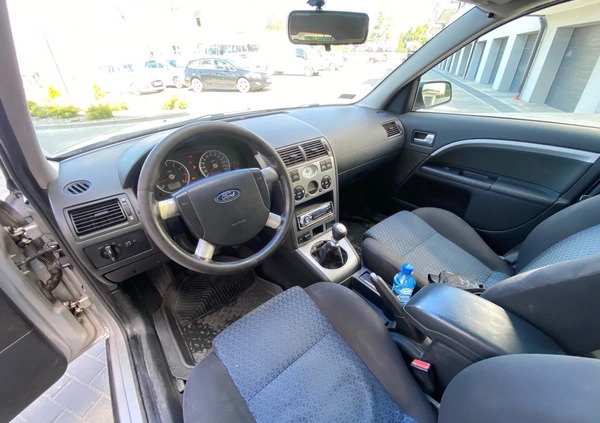Ford Mondeo cena 3900 przebieg: 349000, rok produkcji 2004 z Lubawa małe 232